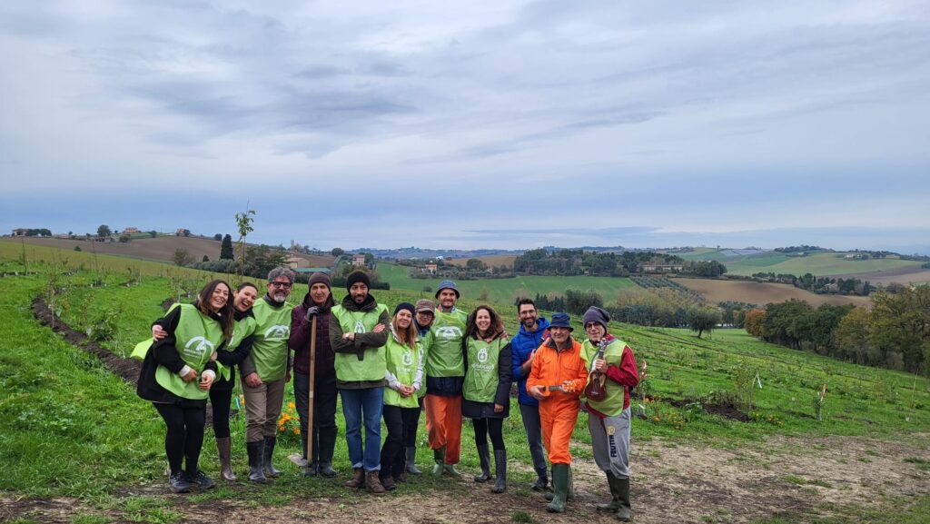 piantumazione boschetto recanati